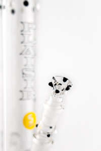 Plaisir water pipe - knobbed neck, black and white